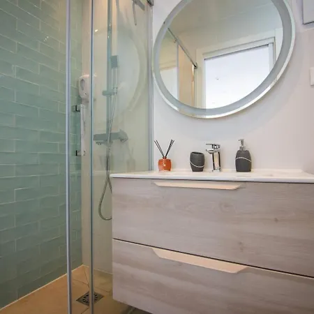 Chic House 2 In By El Trocader Сasa de vacaciones Benalmádena