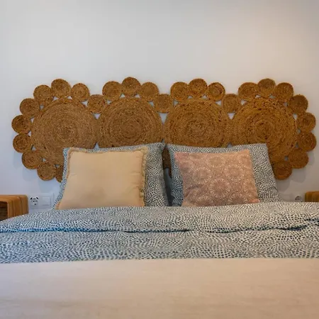 Chic House 2 In By El Trocader *